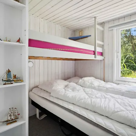 Cozy House On Als 100m From Sandy *