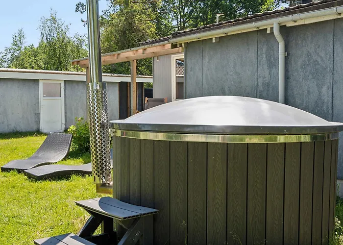 Cozy House On Als 100m From Sandy