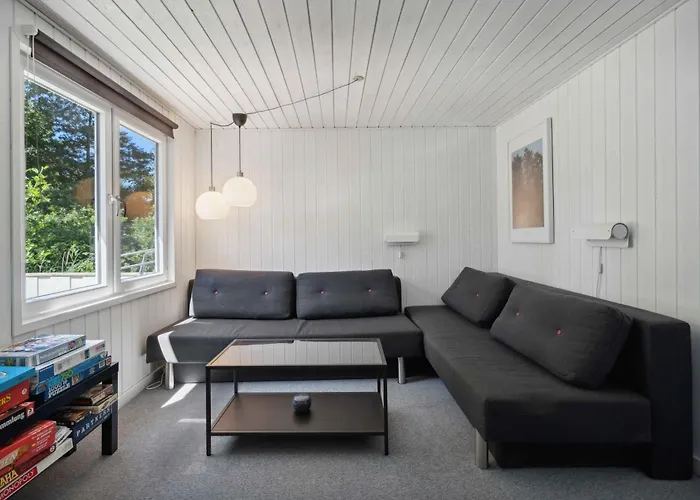 Cozy House On Als 100m From Sandy Semesterbostad *